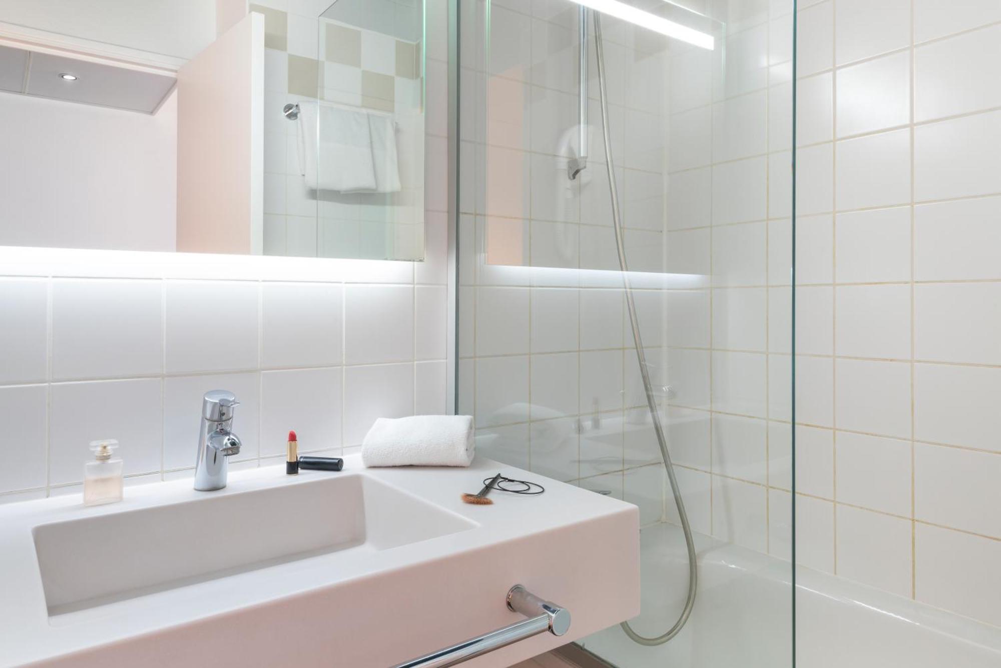 Hotel Ibis Styles Gare De L'est Chateau Landon Paris